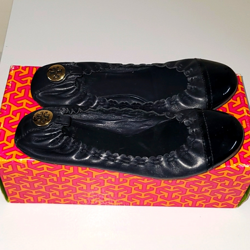Tory Burch Designer Dark Navy Blue Abbey Leather Ballet Flats Size 7